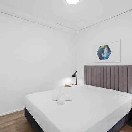 Lovely 2- Bedroom Rental Unit With Free Parking Brisbane Exterior photo