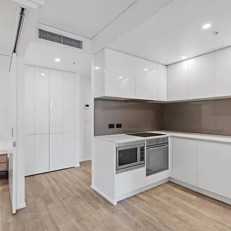 Lovely 2- Bedroom Rental Unit With Free Parking Brisbane Exterior photo