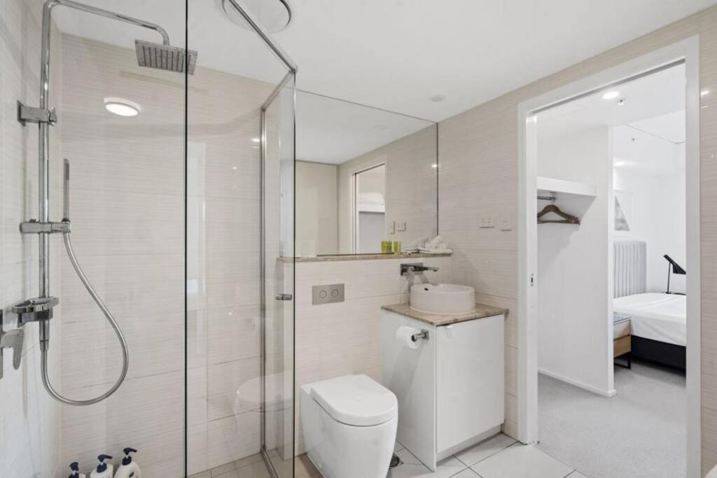 Apartment Lovely 2- Bedroom Unit With Free Parking