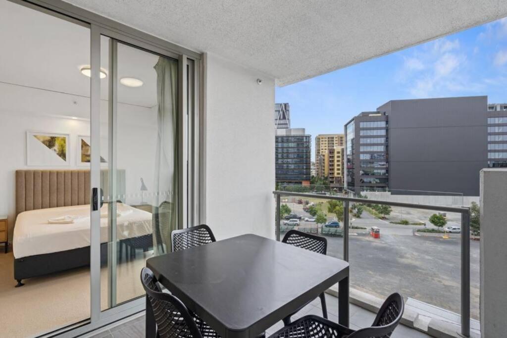 Apartment Lovely 2- Bedroom Unit With Free Parking Brisbane